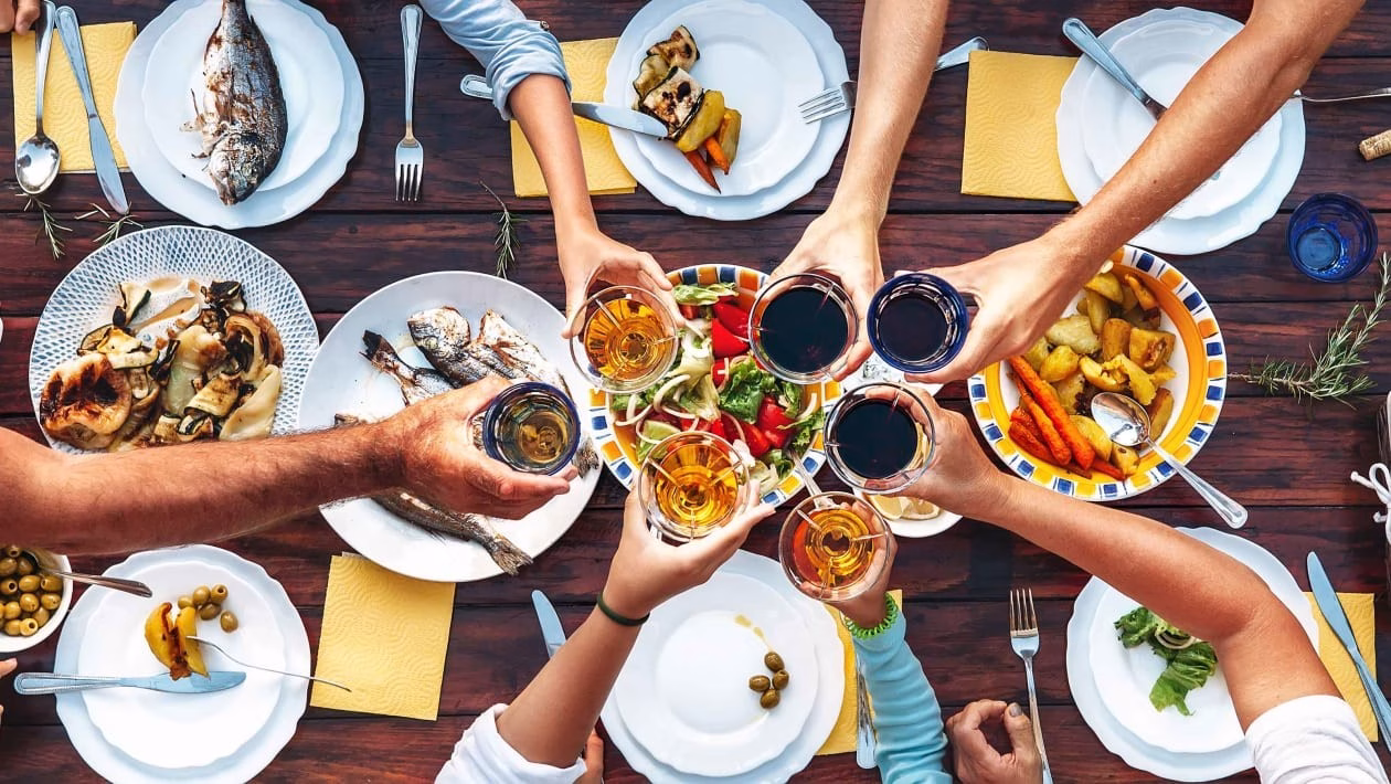 restaurant performance index, U.S. restaurant industry, dairy consumption, dining out trends, food price stabilization